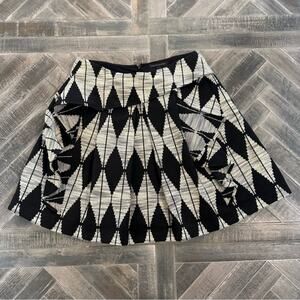 Banana Republic Black and Cream A-Line Skirt - Size 6